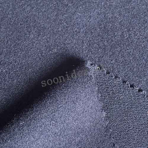 What do you need to pay attention to when using automatic oil press?